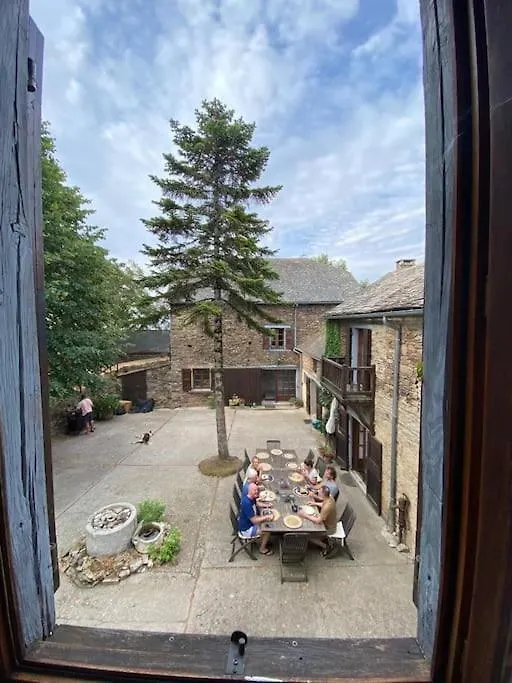Gite 'A La Campagne' Met Gedeeld Zwembad. Crespin  프랑스